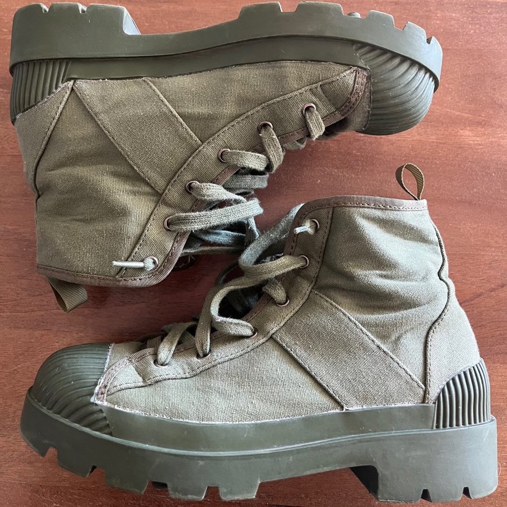 Public Desire Army Green Chunky‎ Sole Ankle Combat Boots Womens Size 6 UK 36